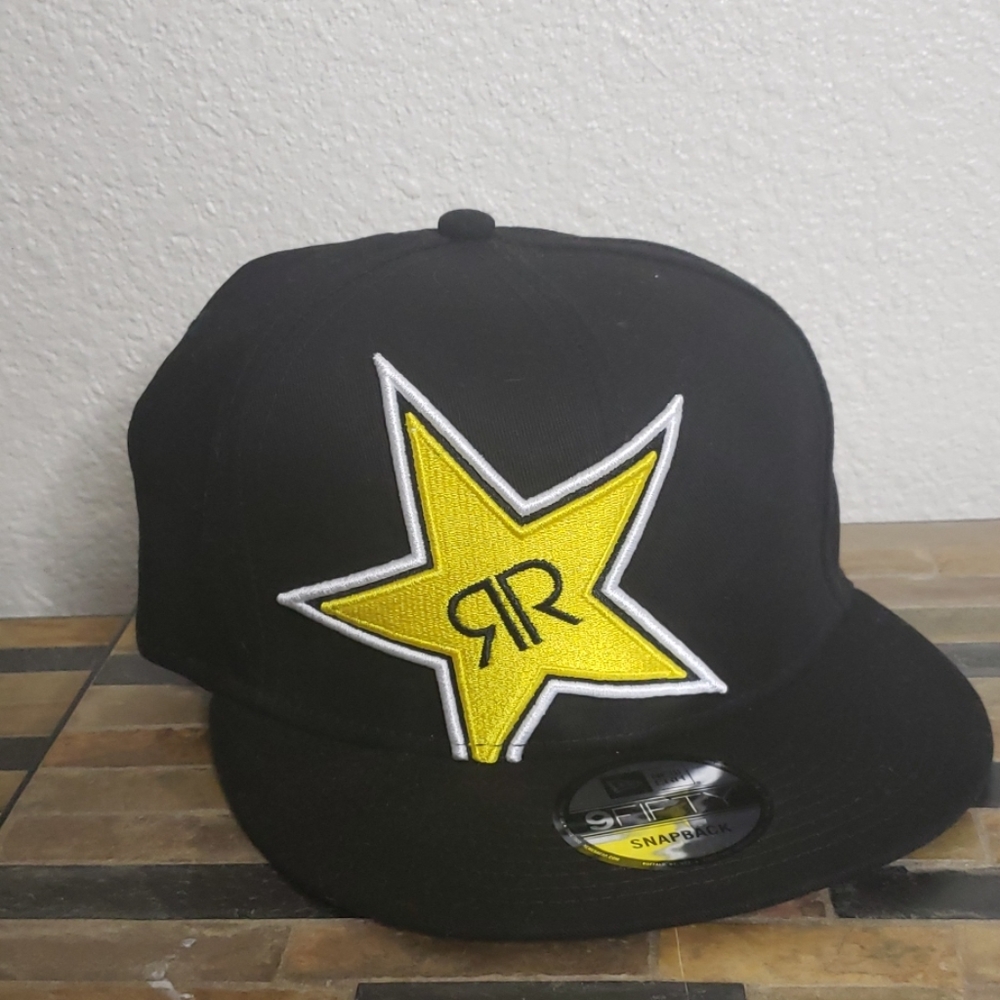 🌻Rockstar logo snap back